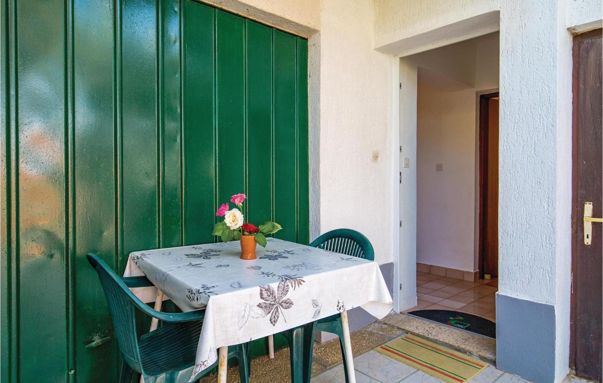 Stunning Apartment In Barbat-Rab With Wifi Barbat na Rabu Esterno foto